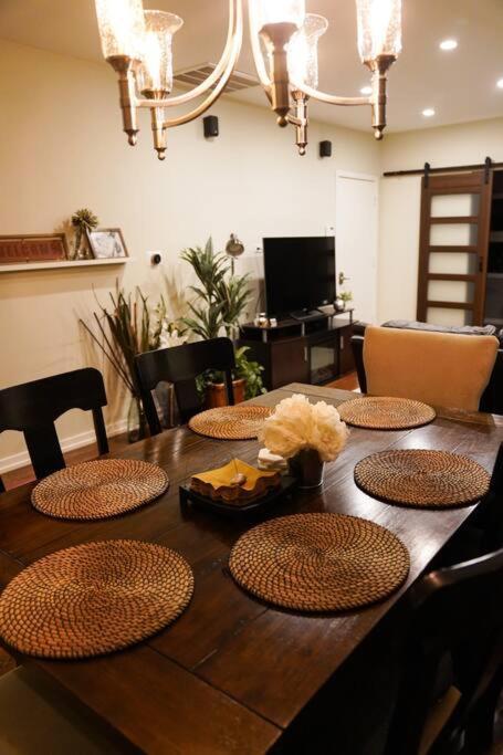 Apartament Nice And Cozy. Sleeps 5. Chicago Zewnętrze zdjęcie